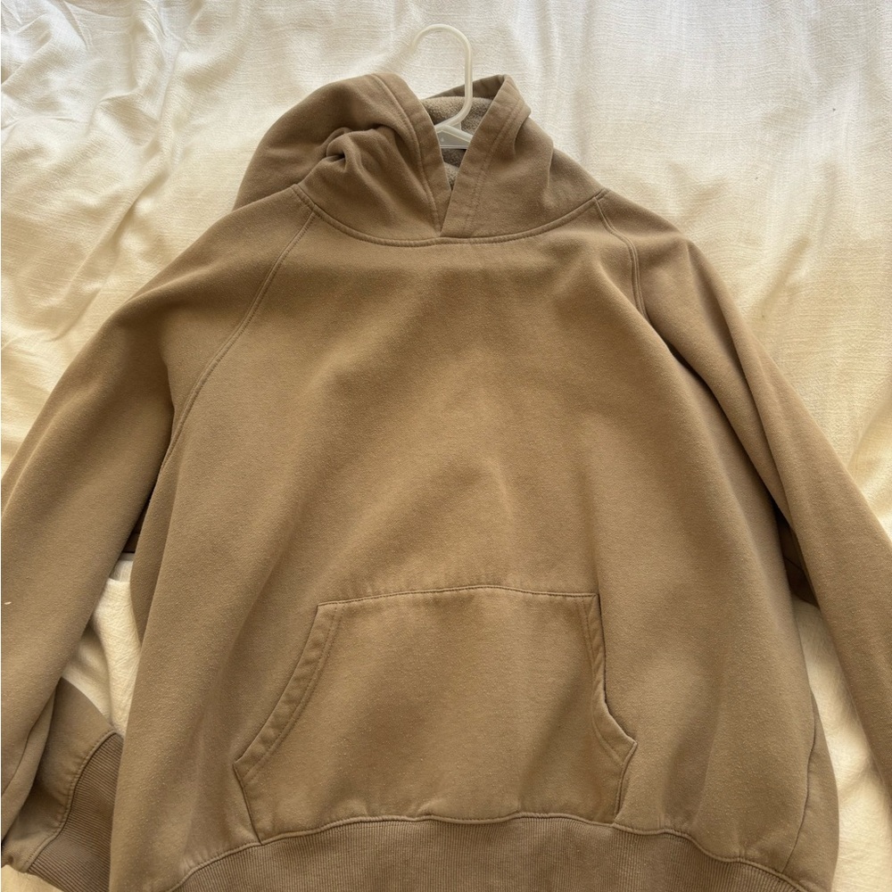 Oversized relaxed hoodie